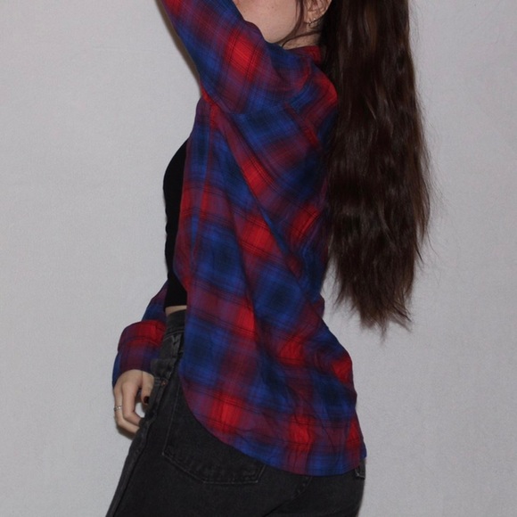 American Eagle Outfitters Tops - 🎉Sale🎉American Eagle Boyfriend Plaid Button Top